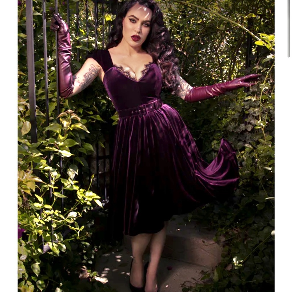 La Femme En Noir Plum Velvet Boudelaire Swing Dress with Lace Trim